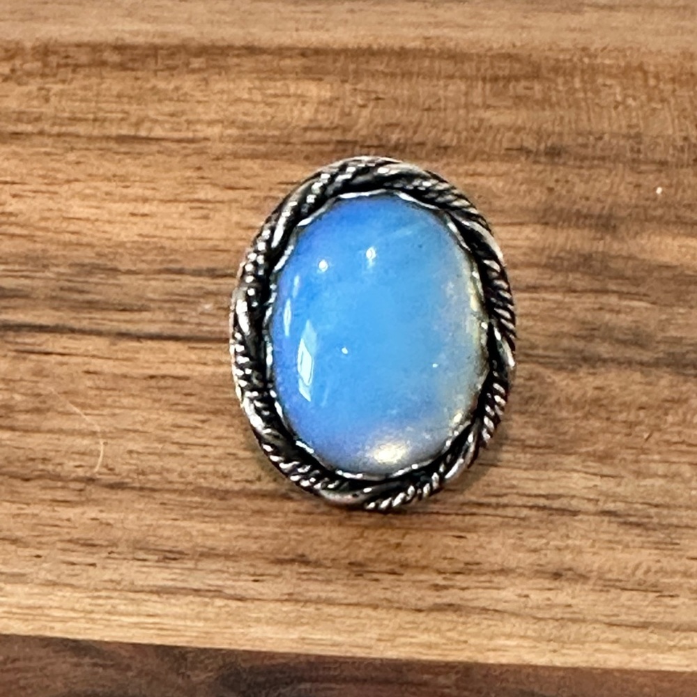 Oval Opalite gem set in silver